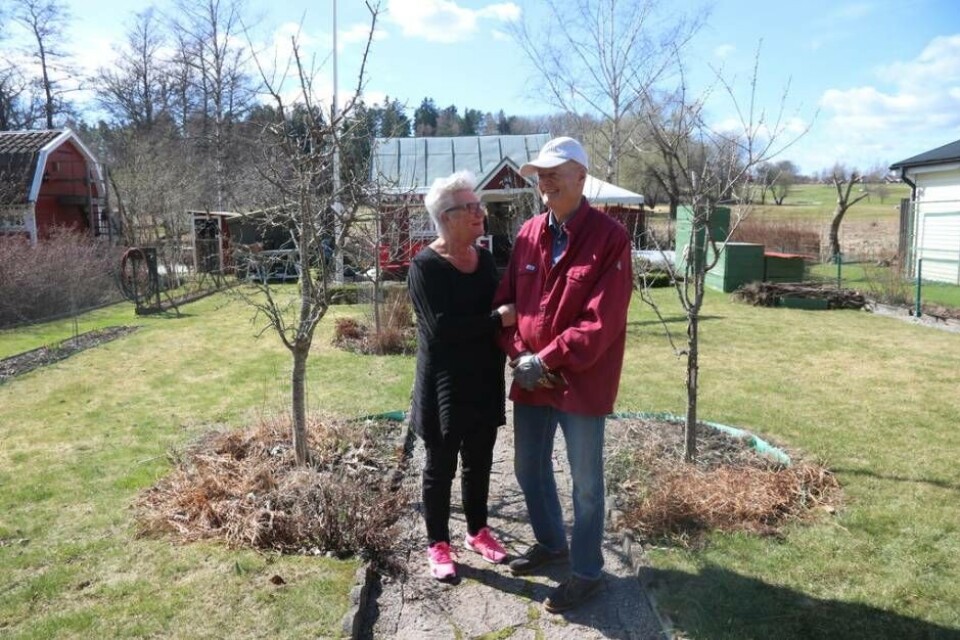 ”Vi kan inte ha det bättre”. Västerås Tidning besökte Eva och Sven-Erik Åhlander i deras eget lilla paradis. ×1 / 4Visa bildtextBild 1 av 4