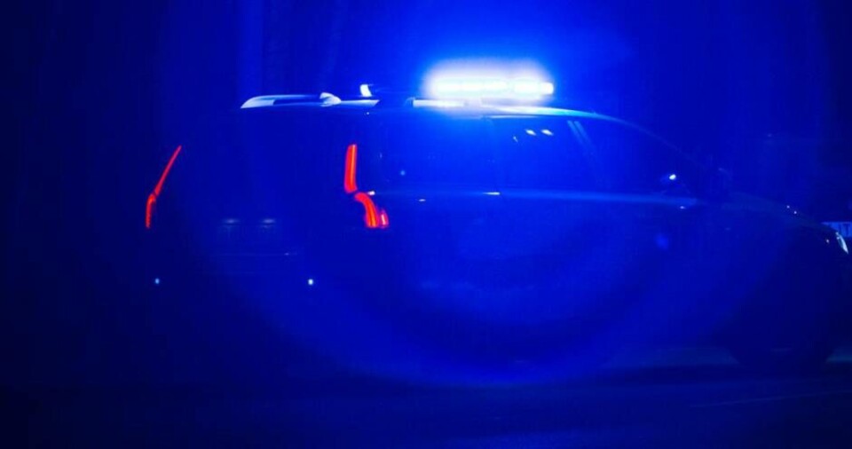 Man knivhuggen vid rån – två män gripna