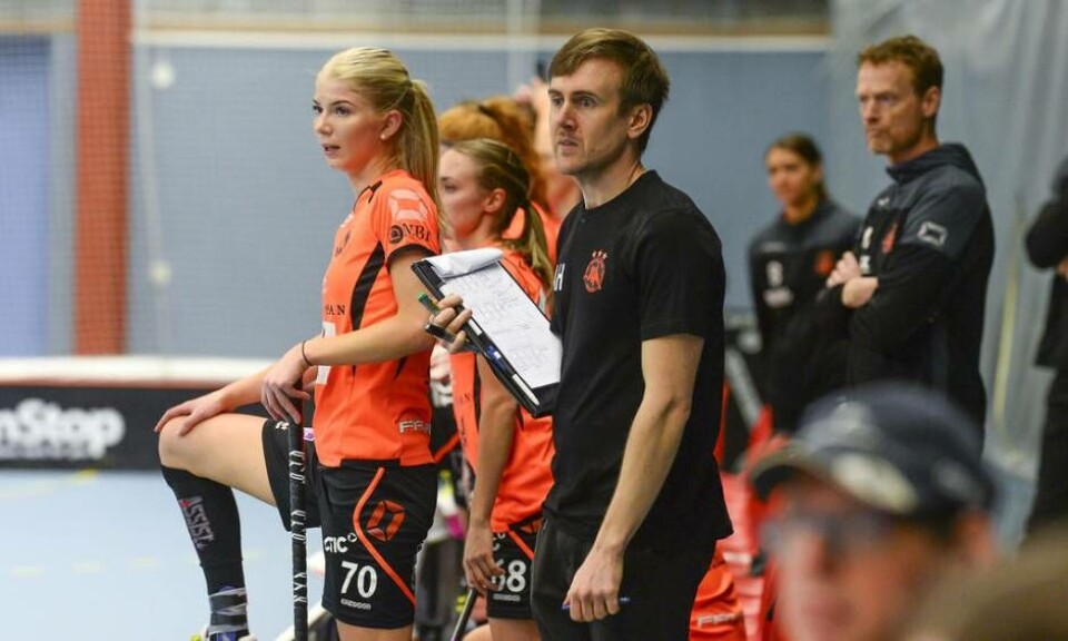 Andreas Harnesk blir kvar i Rönnby. Under tisdagen skrev han på ett nytt treårskontrakt med klubben. Foto: STEFAN LINDGREN