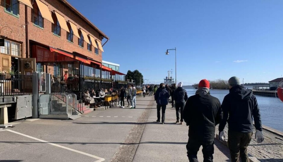 Uteserveringen på Kajplats 9 var fullsatt i vårsolen. Foto: Jonas Edberg
