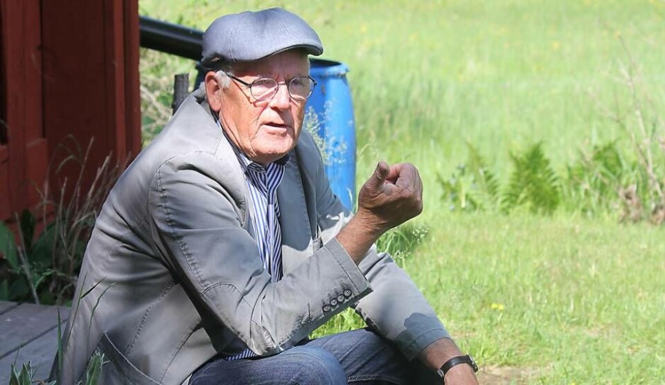 Tidigare Ängsöbo. Crister Mattsson, som tidigare har bott på Ängsö där han idag har ett torp, har skrivit en bok där han tipsar om sina favoritplatser på ön. Foto: Jonas Edberg Tidigare Ängsöbo. Crister Mattsson, som tidigare har bott på Ängsö där han idag har ett torp, har skrivit en bok där han tipsar om sina favoritplatser på ön. Foto: Jonas Edberg