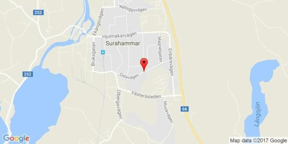 Polisen spärrade av hus i Surahammar - 'rör sig om grovt brott'