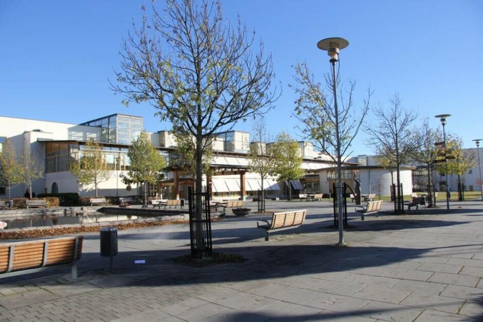 Lidmanska gymnasiet intill högskolan. Foto: Västerås Tidning/Arkiv