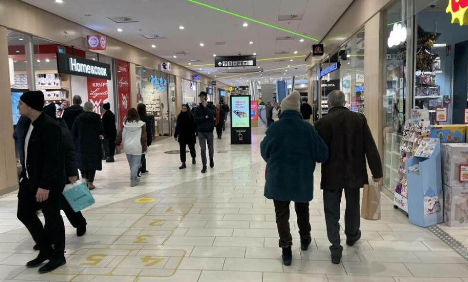 Många shoppingsugna västeråsare sökte sig i början av veckan till Erikslunds shoppingcenter för att göra rea-fynd. Foto: Jonas Edberg