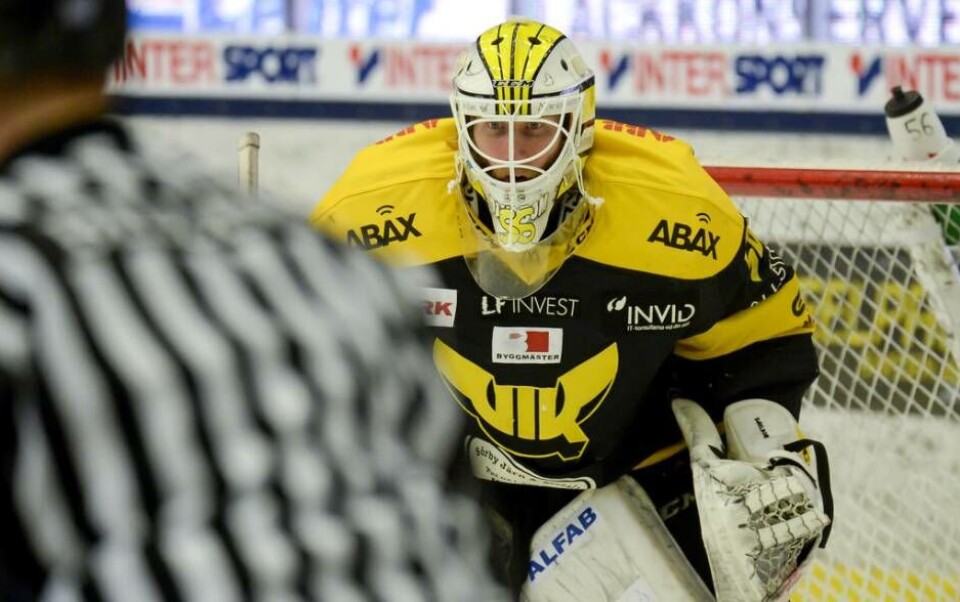 VIK:s målvakt Marcus Dahlbom toppar veckans 'På pallen' efter han suveräna målvaktsspel under inledningen av kvalserien till Hockeyallsvenskan. Foto: STEFAN LINDGREN