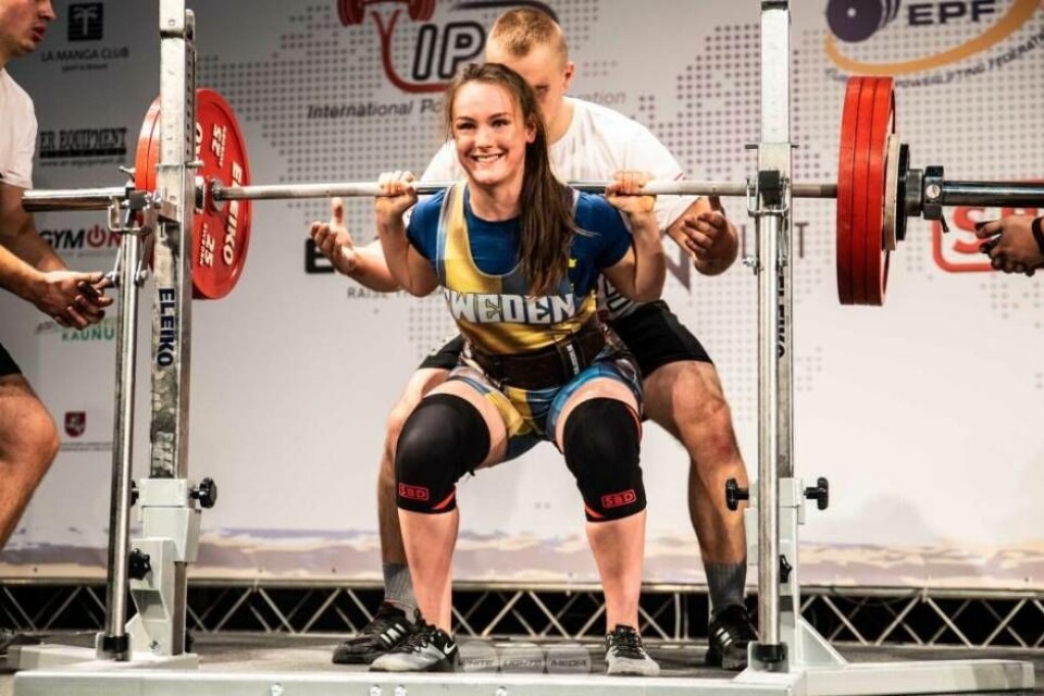 Västeråsaren Vilma Olsson, som Västerås Tidning har skrivit om vid flera tillfällen, finns med på EM. Foto: International powerlifting federation