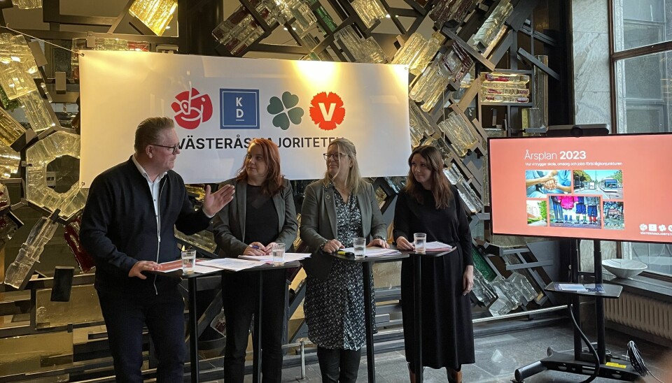 Staffan Jansson (S), Amanda Grönlund (KD), Vicki Skure-Eriksson (C) och Anna Maria Romlid (V) presenterade Västeråsmajoritetens budgetförslag.
