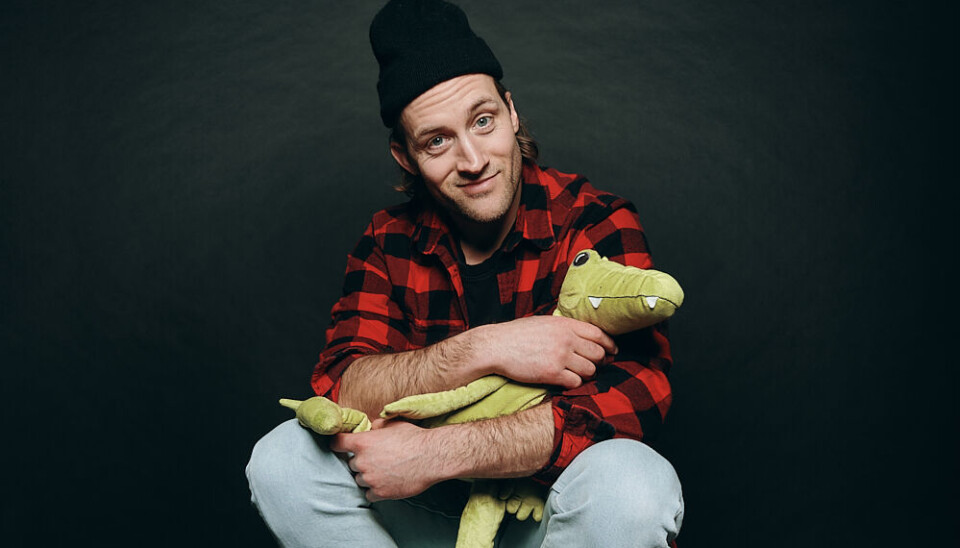 Mårten Svedberg i Västmanlands Teaters ”Jag ser dig”, som nu är en av tre finalister som kan vinna årets jämställdhetspris.