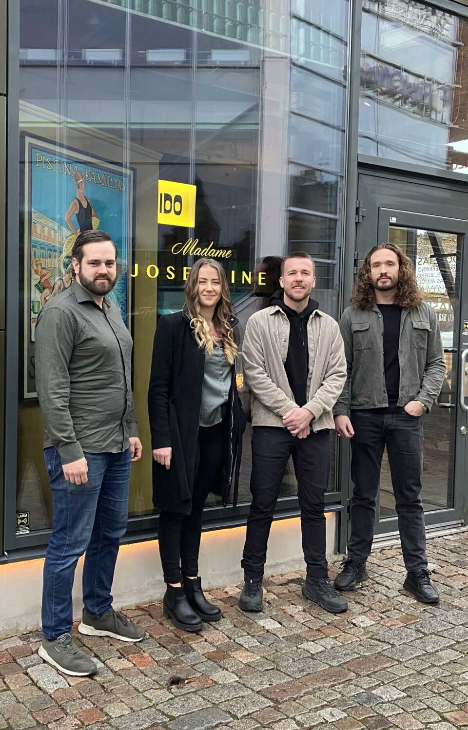 Niclas Axelsson, Marina Söder, Stefan Liwing Gustafsson och Maximilian Leitner Norinder ser fram emot fredagens premiär på nya Madame Josephine.
