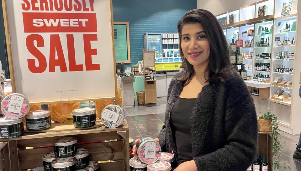 Shirin Almayahi på The Bodyshop.