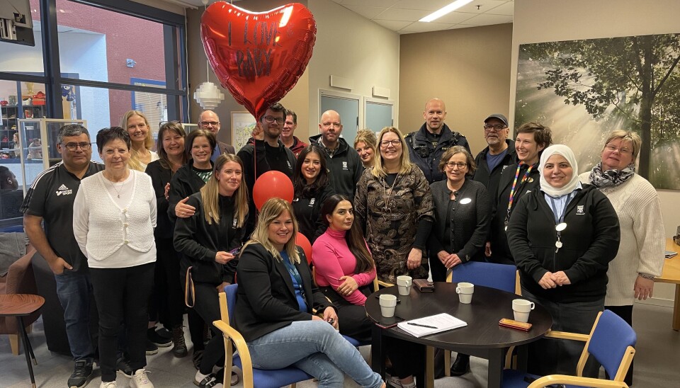 Hjärtligt firande. Cafét på Råby Galleria fylldes med personer som ville fira framgångarna.
