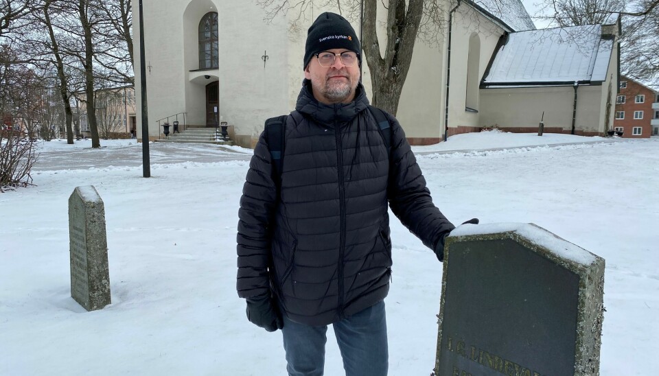 Thomas Törnqvist är projektledare för de kommande kyrkogårdsvandringarna där man ska få möta döda Salabor som har haft betydelse för Sala som bygd.