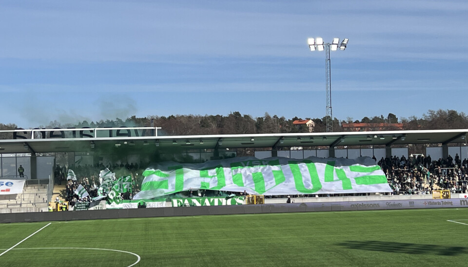 VSK-fansen bjöd på ett fint tifo i samband med hemmapremiären.