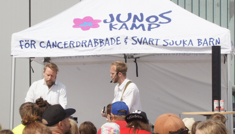 Junos Kamp arbetar för svårt sjuka barn. Junos Kamp arbetar för svårt sjuka barn.
