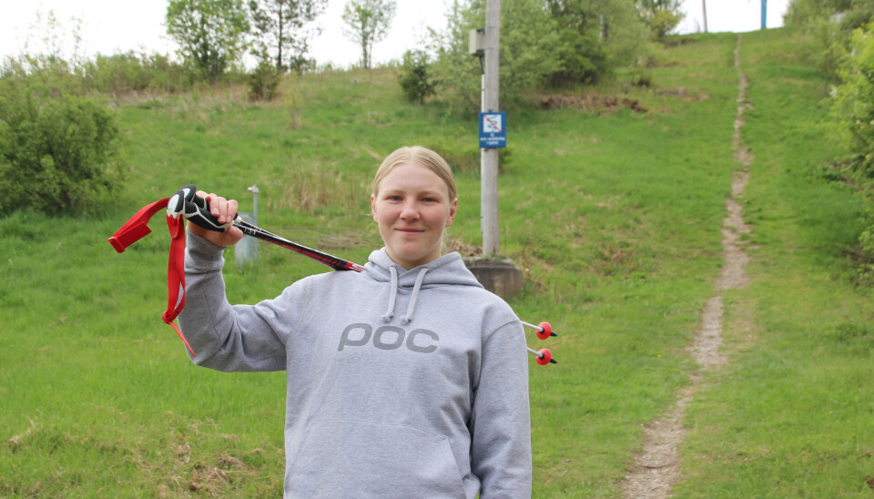 Moa Landström hemma i Västerås och Vedbobacken. Nu väntar en fys-sommar för att komma stärkt till landslagssäsongen.