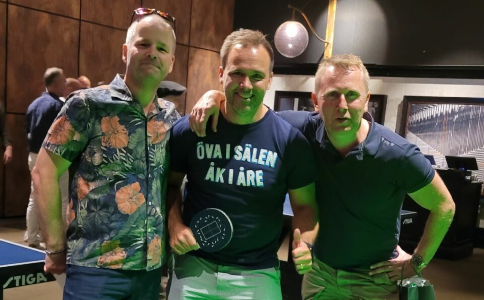 Lars Hall, Bertil Anterwing och Jan Larsson firar sina topp-placeringar.