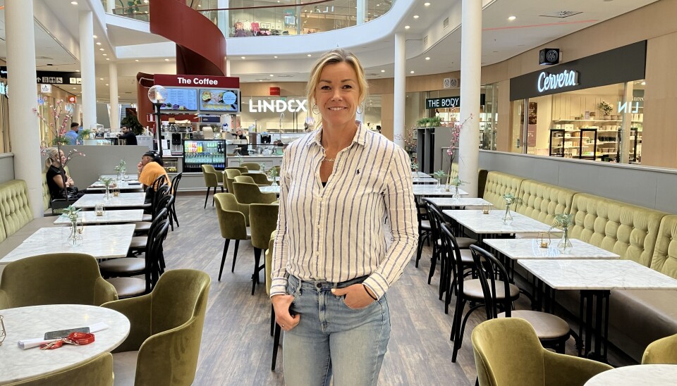 Centerchef Josefin Hallencreutz önskar fler restauranger och caféer i shoppingcentret. Centerchef Josefin Hallencreutz önskar fler restauranger och caféer i shoppingcentret.