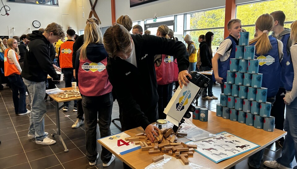Yrkesfärdigheter. Fullt ös på Edströmska gymnasiet under regionfinalen av Yrkeskampen.