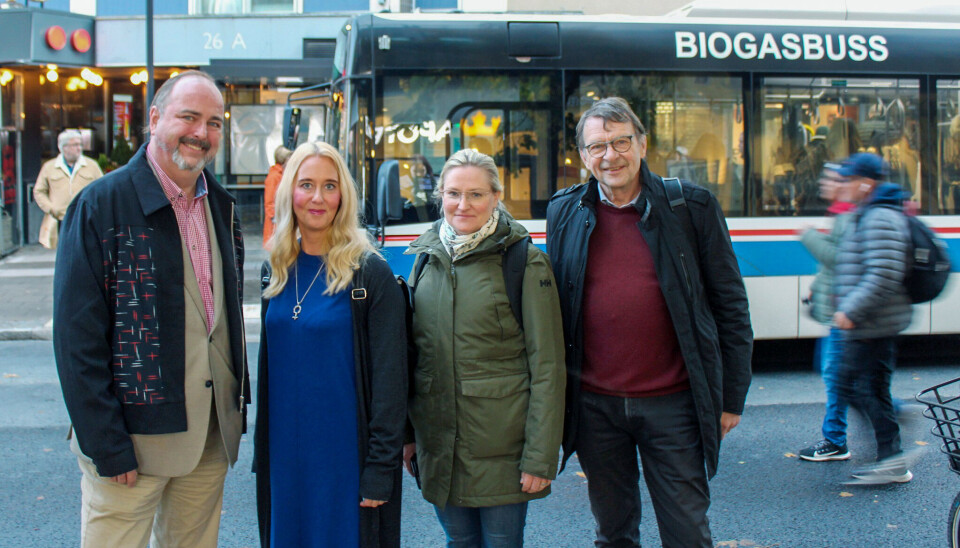 Joakim Widell (KD), Jenny Freed (S), Karin Westlund (C) och Lars Nordin (V) i tekniska nämnden representerar Västeråsmajoriteten som nu återinför 40-resorskortet på bussarna.