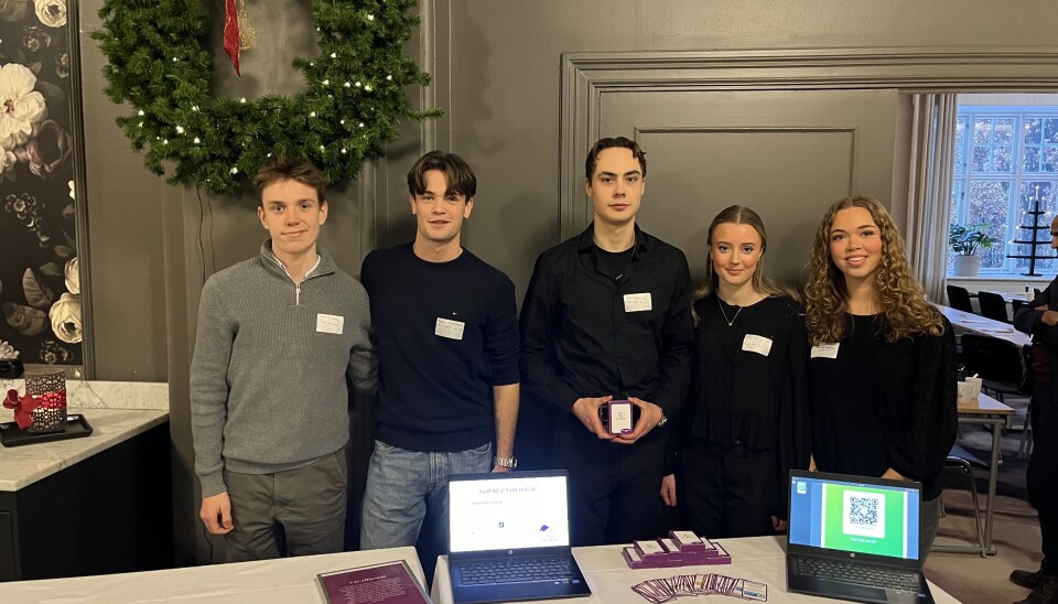 Starkt team. Philip Wilstam, Albin Malmström, Albin Kalderén, Elsa Edling och Tuva Fritz Tikkanen utgör Hur mår du UF.