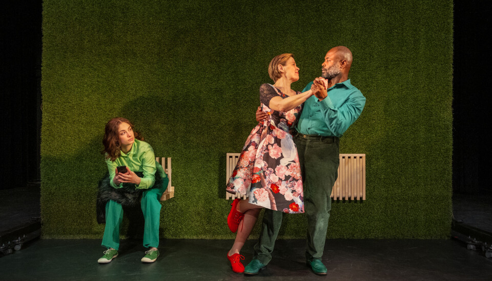 27 mars – Samhörighetsakuten. Ny föreställning på Västmanlands Teater. Med Lilly Sundberg, Bodil Malmberg och William Wahlstedt.