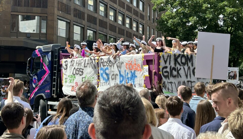 Bildextra: Folkfest i city när studenterna firades