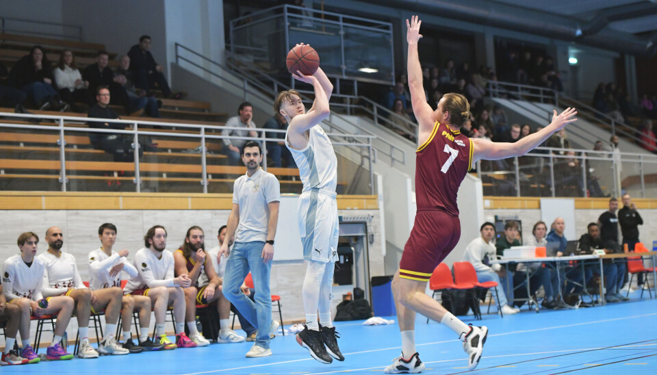 Årets guard. Oskar Ekh, Aros Basket.