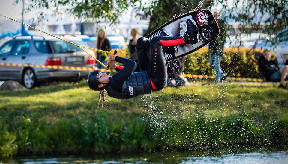 Hisnande konster. Melanie Staaf är ett av alla hemmahopp i kabelparken under SM.