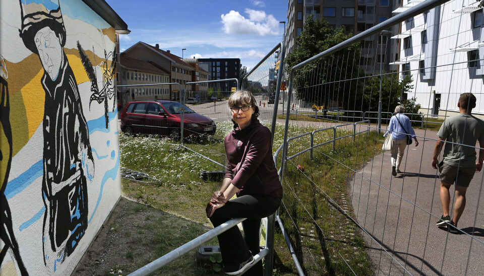 Färgklick. Muralmålningen ”Kamouflage” är målad med högpigmenterad vinylfärg.