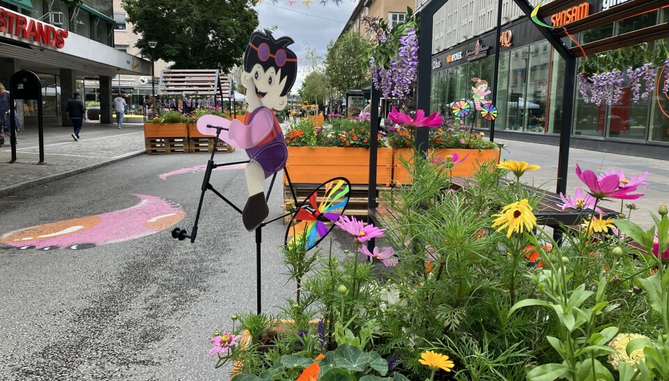 Affärsgata. Nya butiker öppnar i Västerås centrum. Affärsgata. Nya butiker öppnar i Västerås centrum.