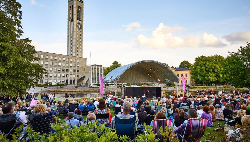 Ett tidigare år av Parkteater i Stadsparken.