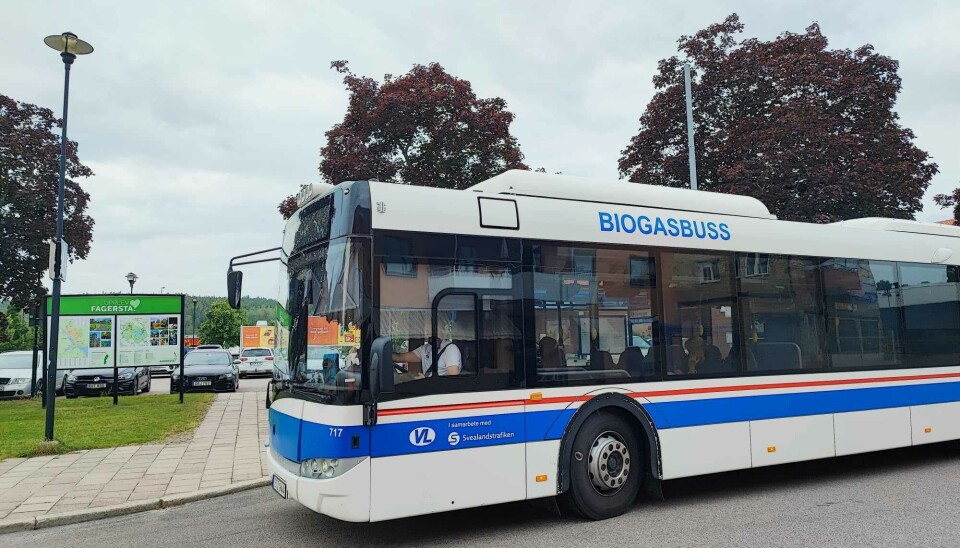 Tyck till. Regionen bjuder in till invånardialog om framtidens kollektivtrafik. BUS PÅ BUSS. Stökiga ungdomar har misskött sig på bussarna i Fagersta.