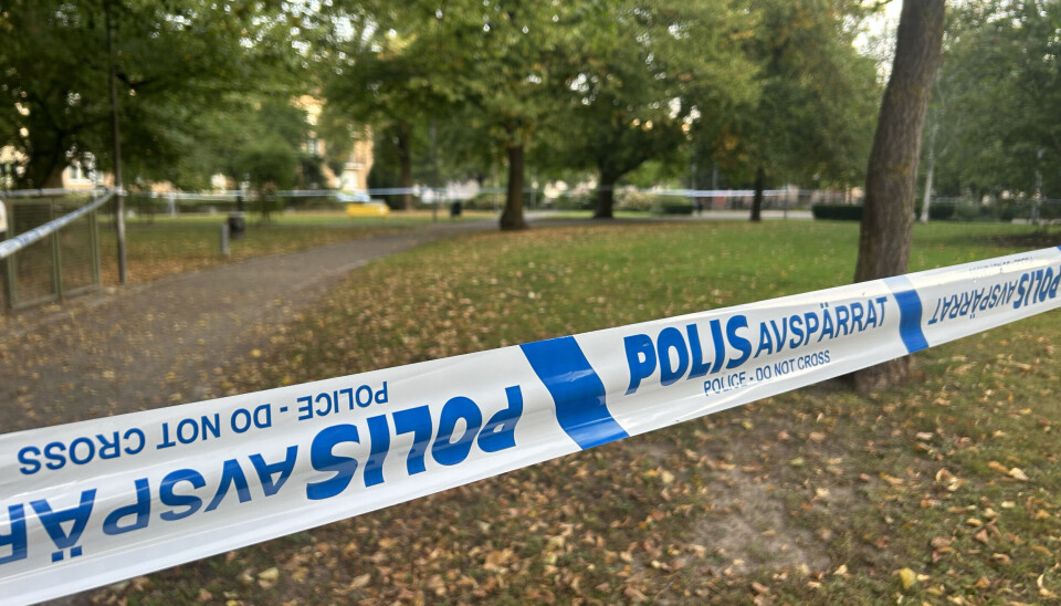 Ett stort område av Rudbecksparken är avspärrat under torsdagsmorgonen.
