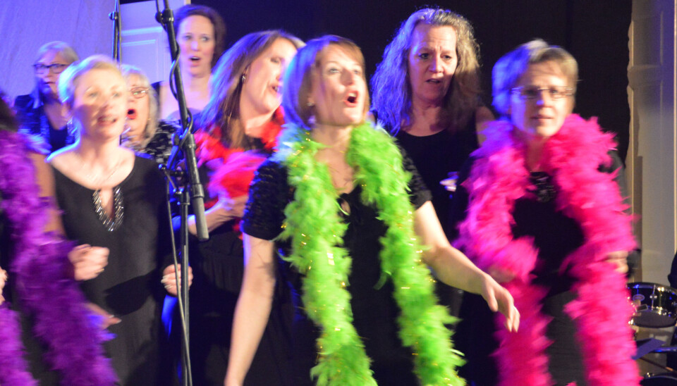 Anrika Västeråskören bjuder på schlagershow inför Mello-festen