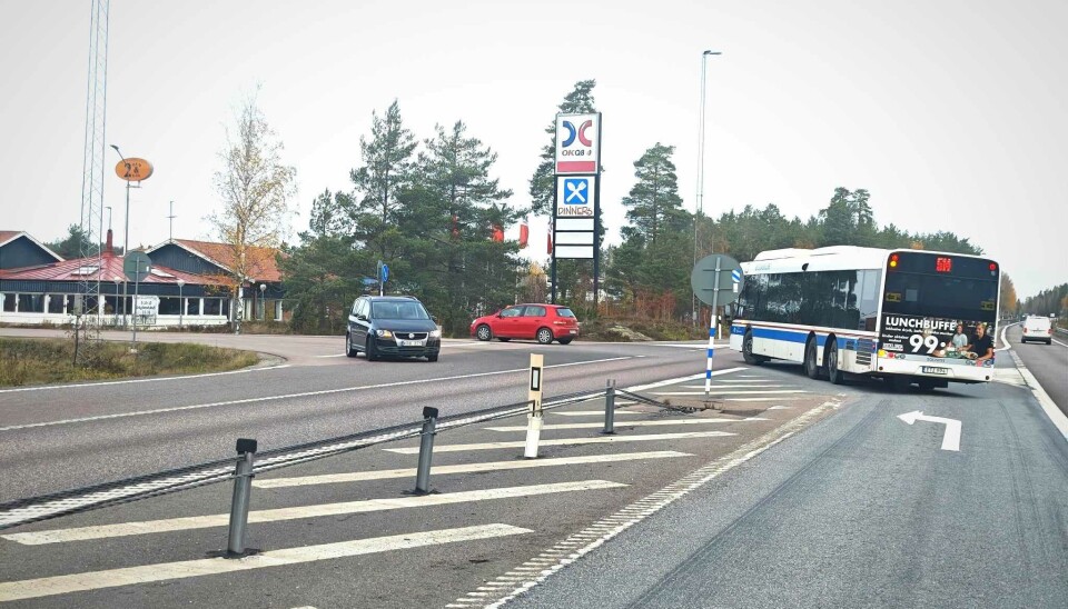 Rondellplaner. Här vill Surahammars kommun och Trafikverket att det ska vara en rondell.