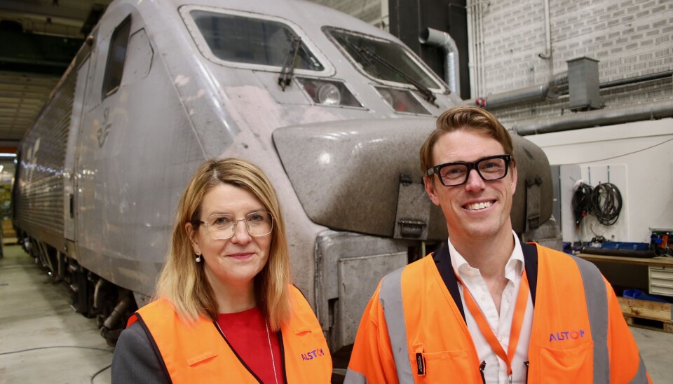 SAMARBETAR. Maria Signal Martebo, vd Alstom Sverige, och SJ:s fordonsdirektör Arvid Fredman. SAMARBETAR. Maria Signal Martebo, vd Alstom Sverige, och SJ:s fordonsdirektör Arvid Fredman.