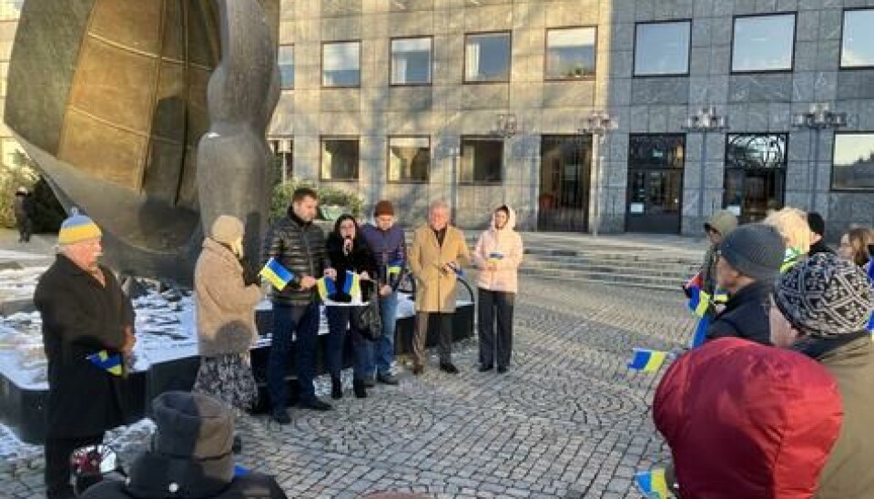 Måndagsgruppen från ett tidigare tillfälle då borgmästaren i staden Haivoron i Ukraina, Roman Voluiko, var på besök.