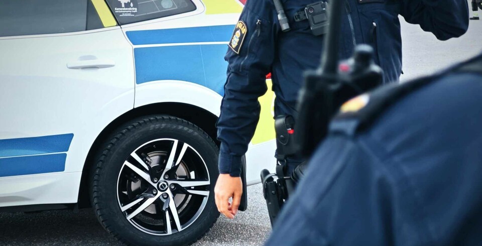 Man häktad misstänkt för sexualbrott mot elev på skola