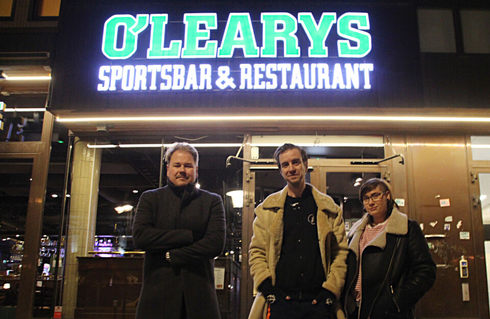 Klubbarrangörer. Joacim Björkvall, Erik Rosenberg och Therese Billing startar standup-klubben Källaren Comedy med start 2 december.