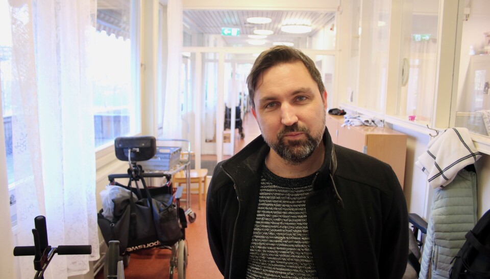 TIDSOPTIMIST. Magnus Johansson (S), ord-
förande i nämnden för personer med funktionsnedsättning. TIDSOPTIMIST. Magnus Johansson (S), ord-
förande i nämnden för personer med funktionsnedsättning.