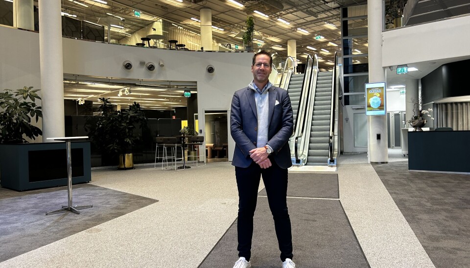 Pampig lobby. Plazas lobby kommer att flyttas ner på markplan och få en imponerande takhöjd.
