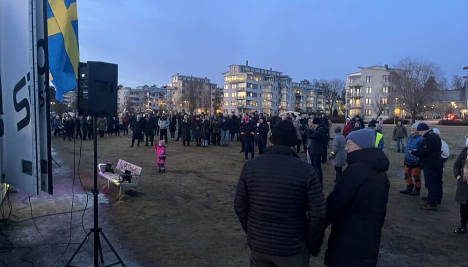 Den 22 februari är det återigen dags att stödja Ukraina genom att köpa en marschall och gå en ljuspromenad vid Mälaren.