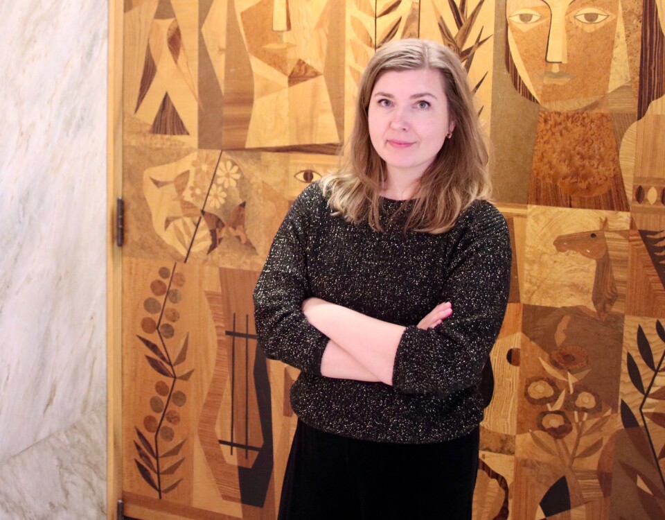 Västeråsdotter. Emma Ångström, född och uppvuxen i Västerås, är nu aktuell med sin tredje roman om Edda Nord. Västeråsdotter. Emma Ångström, född och uppvuxen i Västerås, är nu aktuell med sin tredje roman om Edda Nord.