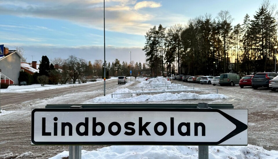 Trafiksäkra nyheter. Enkelriktad trafik, ny avlämningsyta och tydligare in- och utfarter vid Lindboskolan.