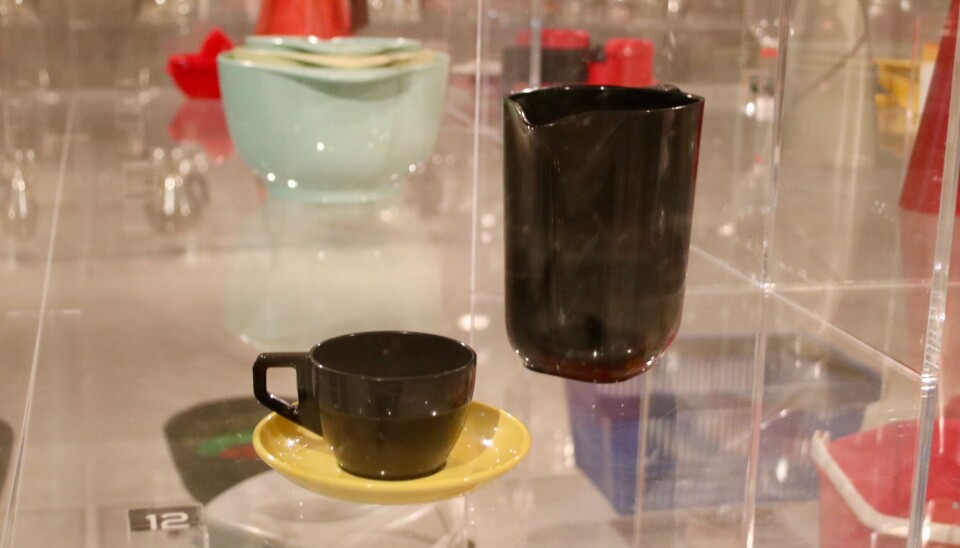 Skultunaplast. Kaffekopp och fat i melamin från Skultuna/SMplast 1951. Skultunaplast. Kaffekopp och fat i melamin från Skultuna/SMplast 1951.