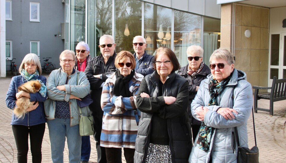 BESVIKNA. Medlemmar i Nygammal dansförening, PRO och SKPF har förbjudits att ha musik på sina sammankomster. BESVIKNA. Medlemmar i Nygammal Dansförening, PRO och SKPF har förbjudits att ha musik på sina sammankomster.