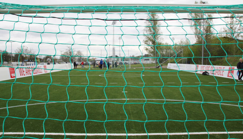 Fullstor. Planen har internationellt mått för 5-a-side och är en av de första i sitt slag i Sverige.