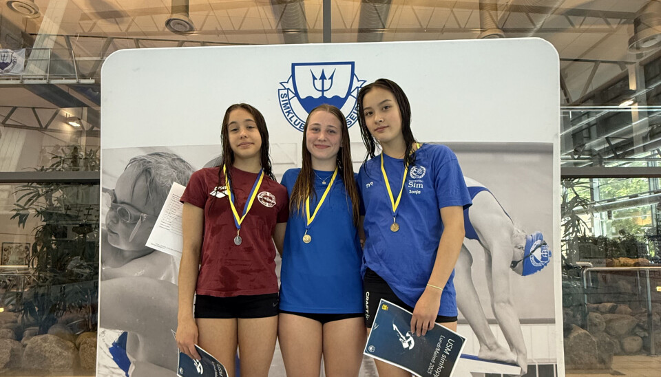 Emma Ricatti i mitten med övriga USM-medaljörer.