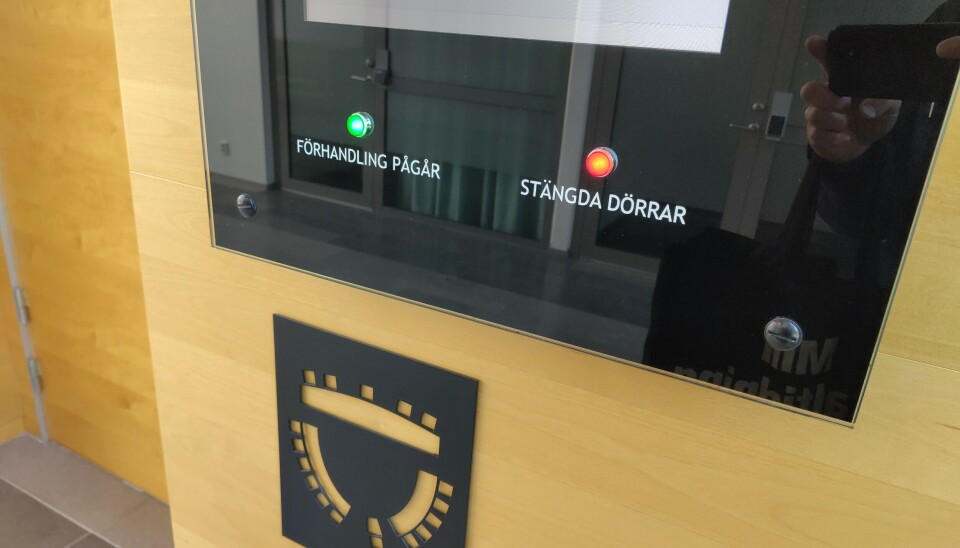 Stängt. Stängda dörrar på rättegång om sexköp på Steam Hotel. Stängt. Stängda dörrar på rättegång om sexköp på Steam Hotel.