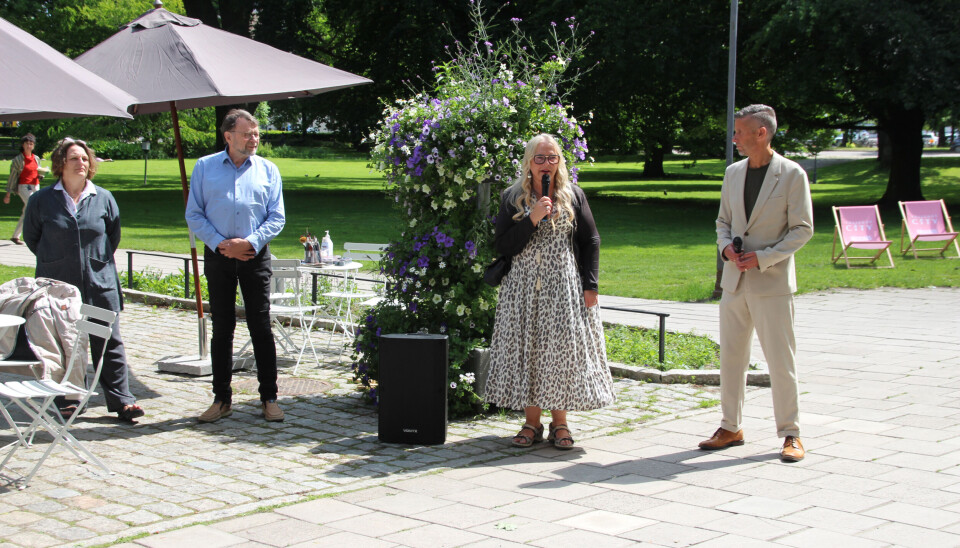 Invigningstalare. Från vänster Dalia Gontaité, fritidsledare, Lars Nordin (V), ordförande i tekniska nämnden, Maria Martinsson, vd Västerås Citysamverkan och direktör Lenny Hallgren.